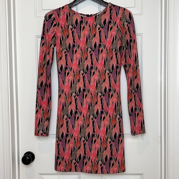 JB by Julie Brown Giraffe Long Sleeve Shift Dress Size Small Pink Black - Picture 4 of 12
